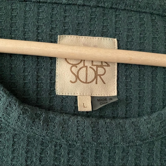 Chaser Dark Teal Thermal Top - Picture 8 of 11